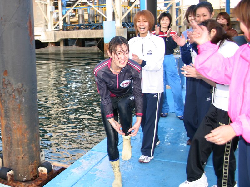 ニュース(2004年12月分 3779原田幸哉選手コースレコード連続 ニュース(2004年12月分 3779原田幸哉選手コースレコード連続
